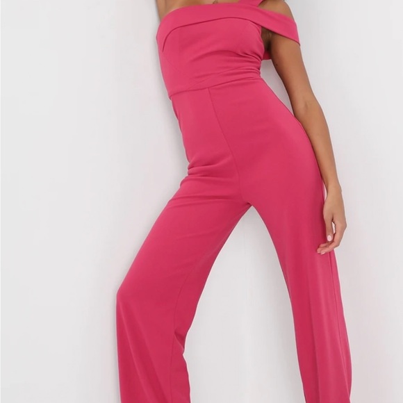 Lulu’s hot pink, one shoulder wide leg jumpsuit, new with tags - Picture 4 of 8